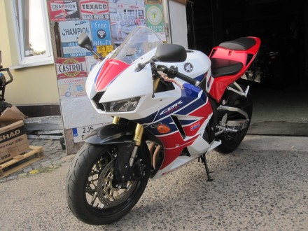 Motorka Honda CBR 600RR