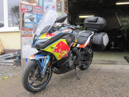 Motorka CFMOTO 650GT Premium Red Bull